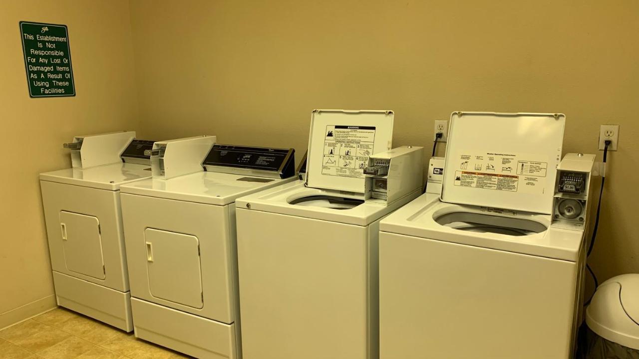 Fairbridge Inn And Suites - Miles City Buitenkant foto