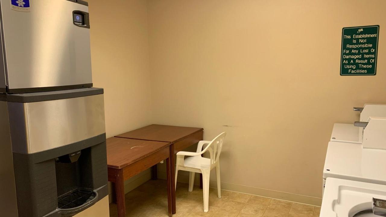 Fairbridge Inn And Suites - Miles City Buitenkant foto