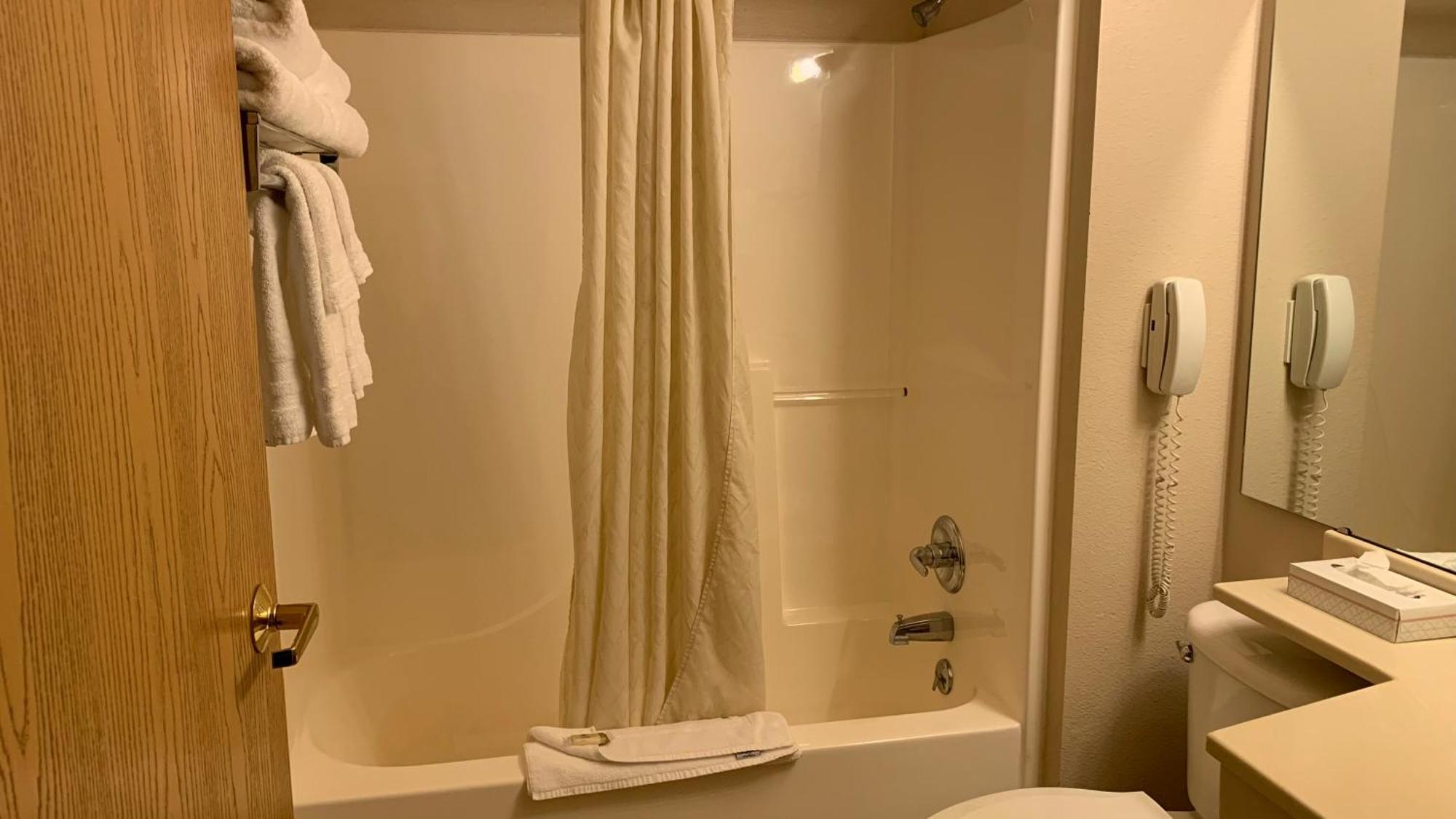Fairbridge Inn And Suites - Miles City Kamer foto