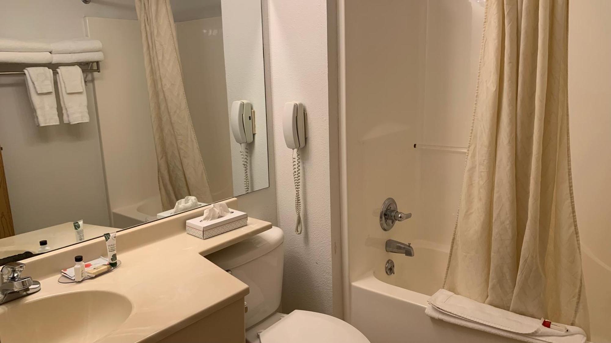Fairbridge Inn And Suites - Miles City Kamer foto