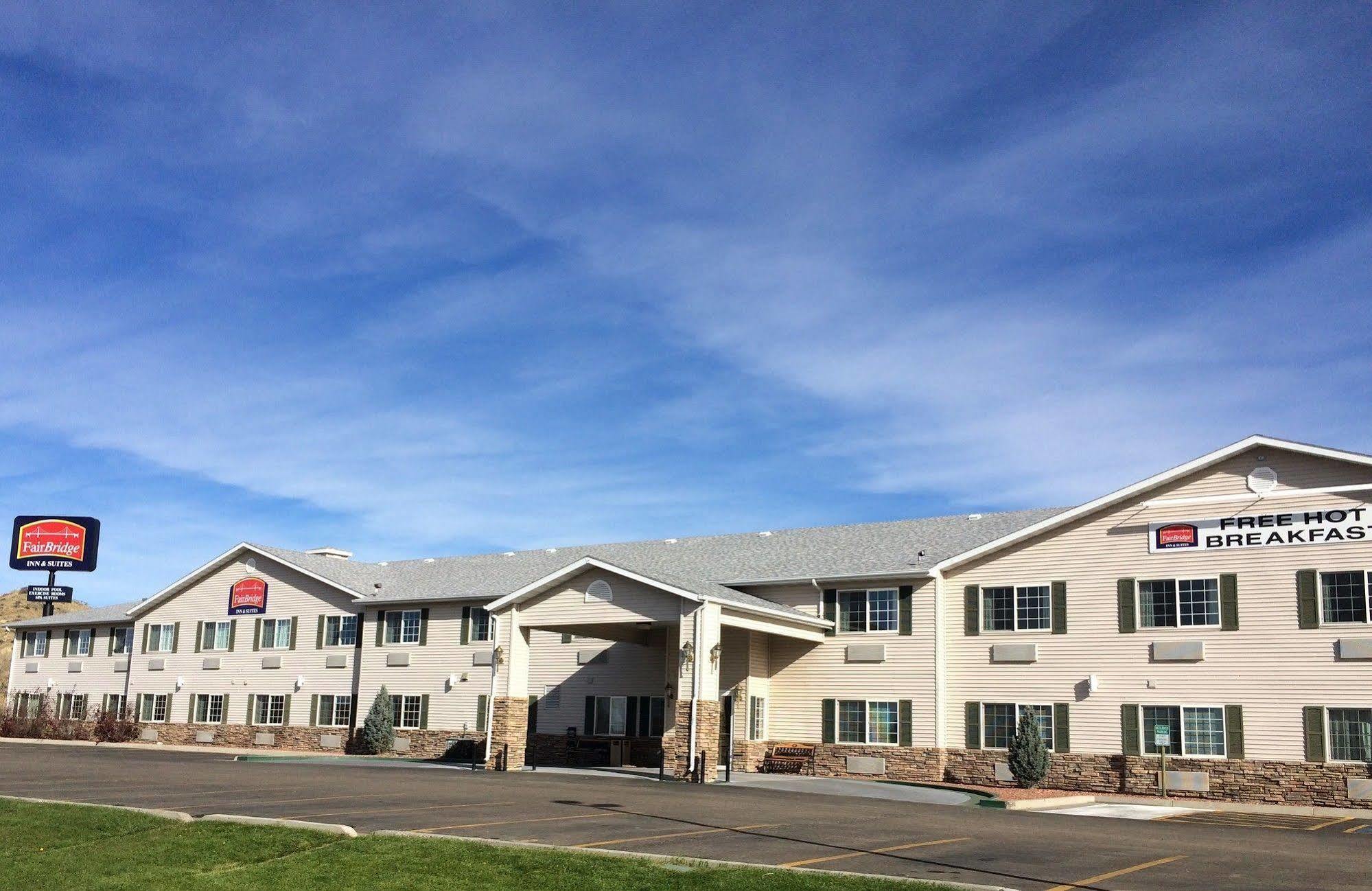Fairbridge Inn And Suites - Miles City Buitenkant foto