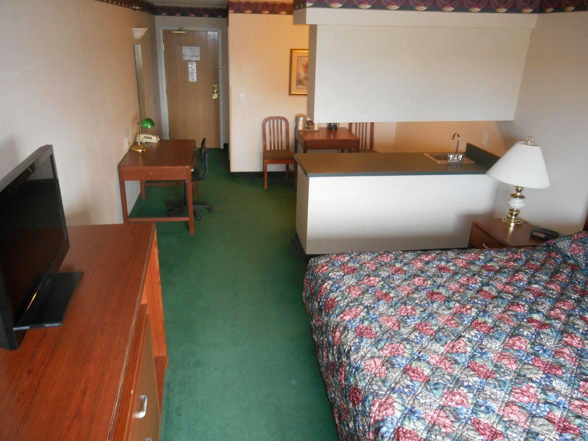 Fairbridge Inn And Suites - Miles City Buitenkant foto