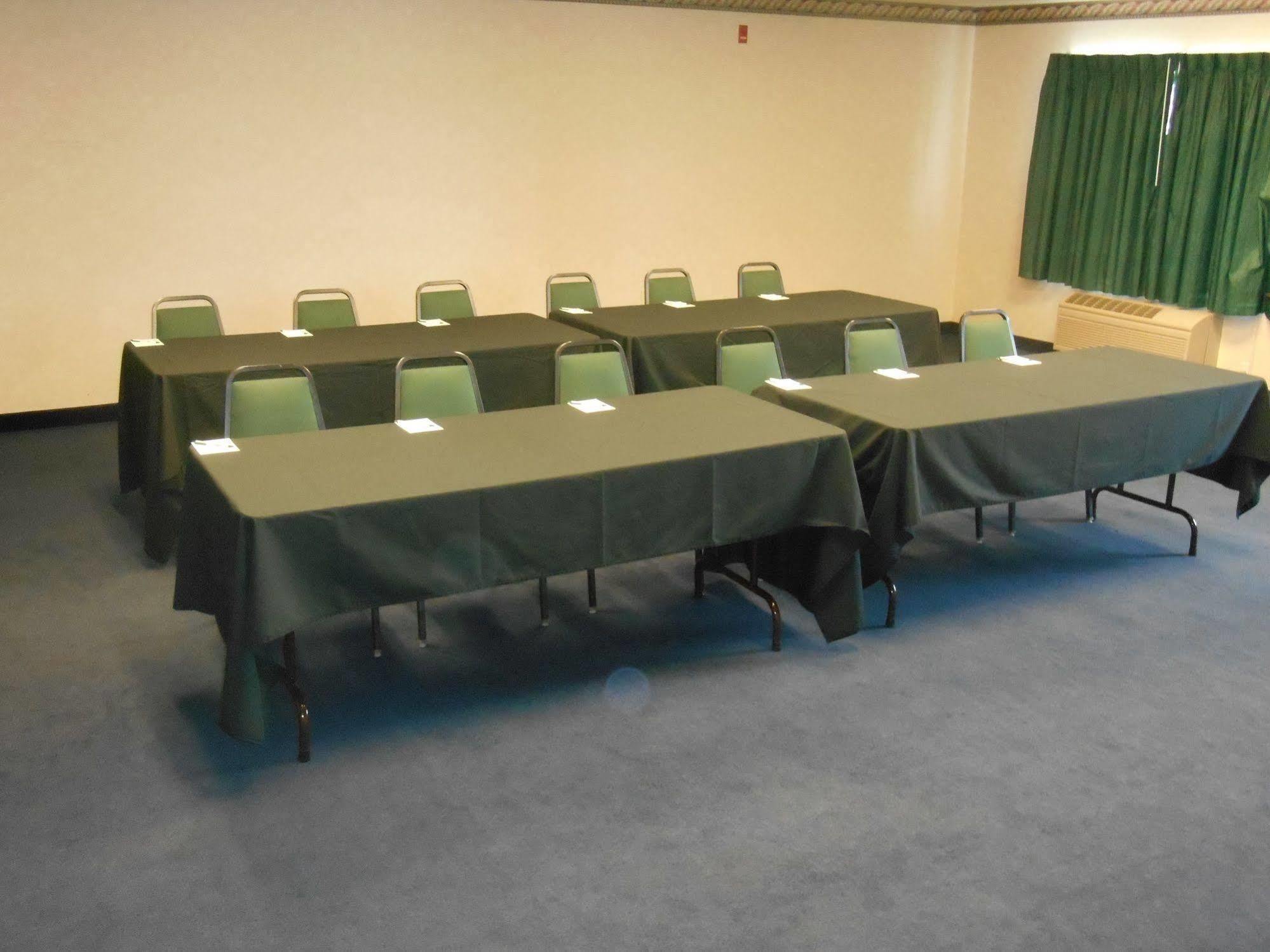 Fairbridge Inn And Suites - Miles City Buitenkant foto